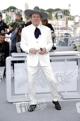 Photocall 'Heads or Tails?', Cannes Film Festival 2025