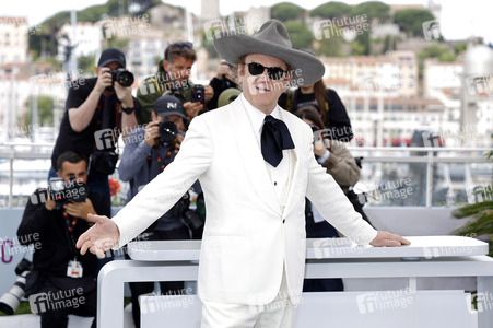 Photocall 'Heads or Tails?', Cannes Film Festival 2025