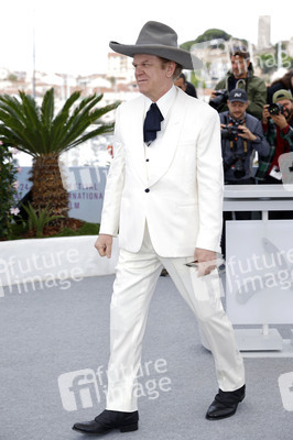 Photocall 'Heads or Tails?', Cannes Film Festival 2025