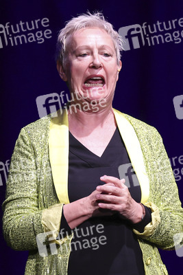 Auftritt von Lioba Albus in Unna