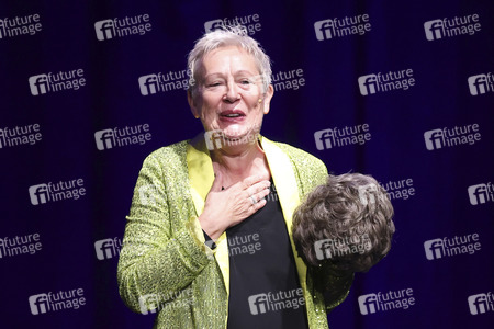 Auftritt von Lioba Albus in Unna