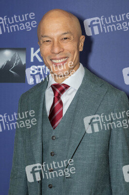 Fimpremiere 'Worth the Wait' in West Hollywood