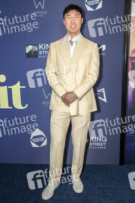 Fimpremiere 'Worth the Wait' in West Hollywood