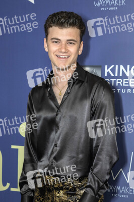 Fimpremiere 'Worth the Wait' in West Hollywood