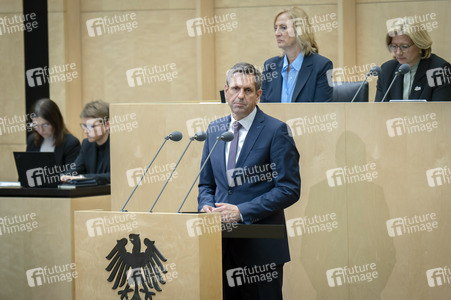 1054. Bundesratssitzung in Berlin