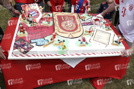 Jubiläums-Fan-Event 125 Jahre FC Bayern München im Bayern-Park in Reisbach