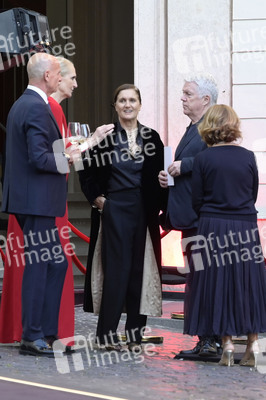 Ausstellungseröffnung 'Orizzonti Rosso' in Rom