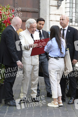 Ausstellungseröffnung 'Orizzonti Rosso' in Rom