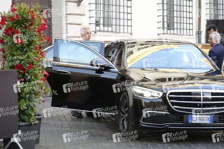 Ausstellungseröffnung 'Orizzonti Rosso' in Rom