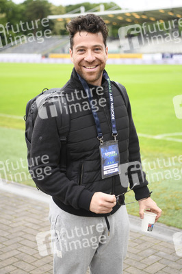 Benefiz-Fußballspiel 'Kicken mit Stars' in Hannover