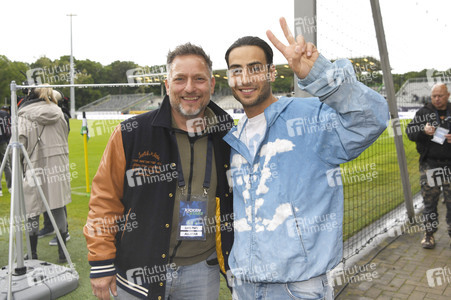 Benefiz-Fußballspiel 'Kicken mit Stars' in Hannover