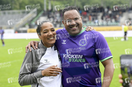 Benefiz-Fußballspiel 'Kicken mit Stars' in Hannover