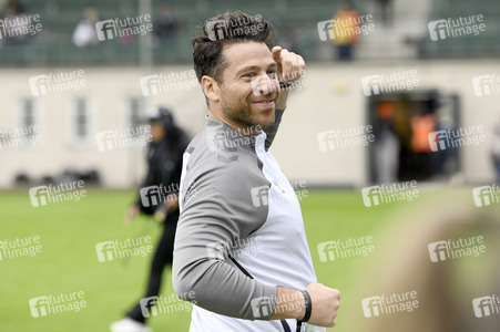 Benefiz-Fußballspiel 'Kicken mit Stars' in Hannover