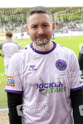 Benefiz-Fußballspiel 'Kicken mit Stars' in Hannover