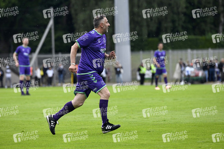 Benefiz-Fußballspiel 'Kicken mit Stars' in Hannover