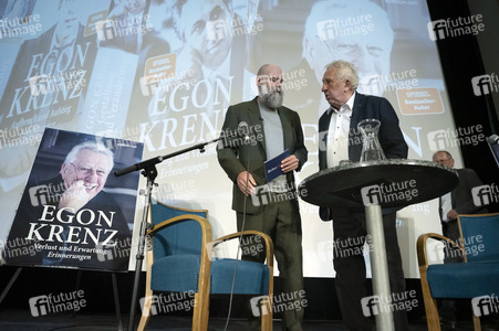 Buchvorstellung mit Egon Krenz in Berlin