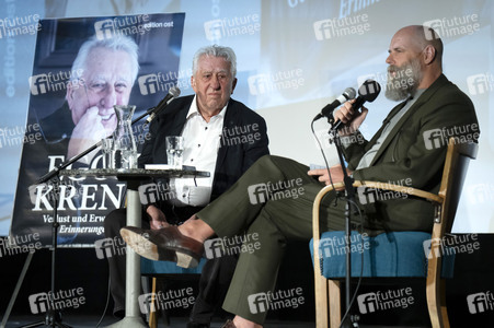 Buchvorstellung mit Egon Krenz in Berlin