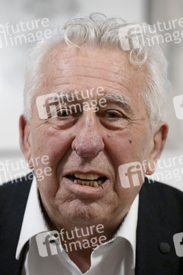 Buchvorstellung mit Egon Krenz in Berlin