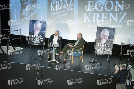 Buchvorstellung mit Egon Krenz in Berlin