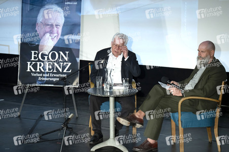 Buchvorstellung mit Egon Krenz in Berlin