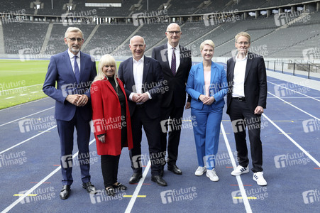 Pressekonferenz zum Bewerbungskonzept für die Olympischen und Paralympischen Spiele in Berlin