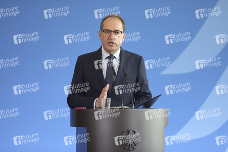 Pressestatement von Alexander Dobrindt in Berlin