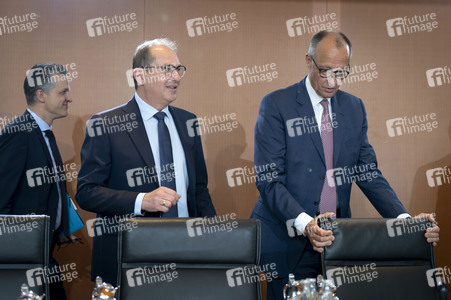 4. Sitzung des Bundeskabinetts in Berlin