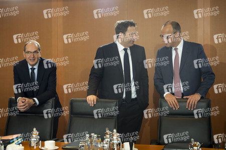 4. Sitzung des Bundeskabinetts in Berlin