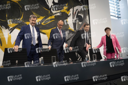 Pressekonferenz nach der ersten Sitzung des Koalitionsausschusses in Berlin