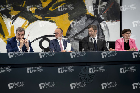 Pressekonferenz nach der ersten Sitzung des Koalitionsausschusses in Berlin