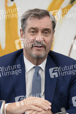 Pressekonferenz nach der ersten Sitzung des Koalitionsausschusses in Berlin