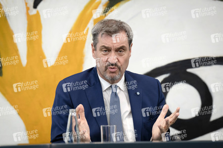 Pressekonferenz nach der ersten Sitzung des Koalitionsausschusses in Berlin