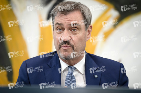 Pressekonferenz nach der ersten Sitzung des Koalitionsausschusses in Berlin