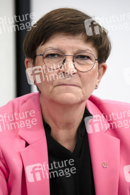Pressekonferenz nach der ersten Sitzung des Koalitionsausschusses in Berlin