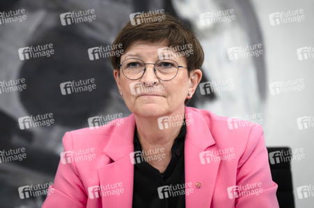 Pressekonferenz nach der ersten Sitzung des Koalitionsausschusses in Berlin