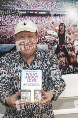 Buchpräsentation von Herman Rarebell in Hannover