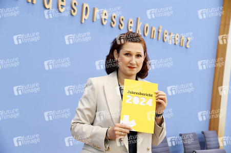 Bundespressekonferenz zum Jahresbericht 2024 der Antidiskriminierungsstelle des Bundes in Berlin