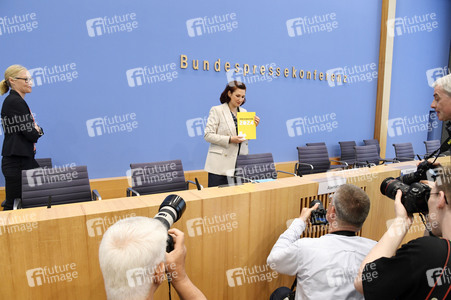 Bundespressekonferenz zum Jahresbericht 2024 der Antidiskriminierungsstelle des Bundes in Berlin
