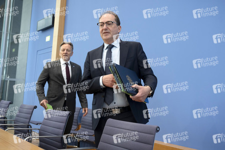 Bundespressekonferenz zur Vorstellung des BKA-Bundeslagebildes Cybercrime 2024 in Berlin
