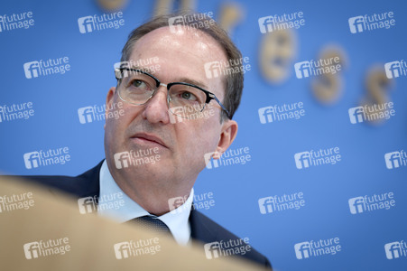 Bundespressekonferenz zur Vorstellung des BKA-Bundeslagebildes Cybercrime 2024 in Berlin