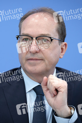 Bundespressekonferenz zur Vorstellung des BKA-Bundeslagebildes Cybercrime 2024 in Berlin