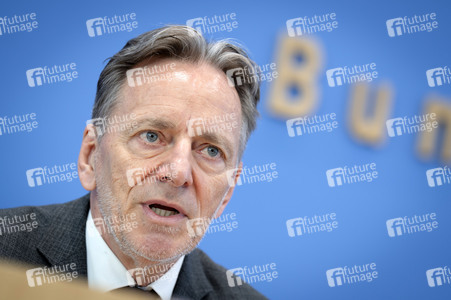 Bundespressekonferenz zur Vorstellung des BKA-Bundeslagebildes Cybercrime 2024 in Berlin