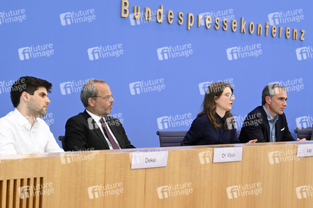 Bundespressekonferenz zum Jahresbericht Antisemitische Vorfälle in Deutschland 2024 in Berlin