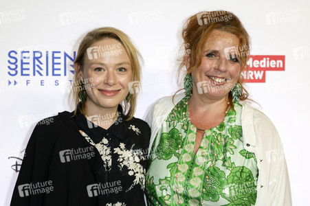 Serienpremiere 'Hundertdreizehn' auf dem Seriencamp Festival 2025 in Köln