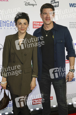 Serienpremiere 'Hundertdreizehn' auf dem Seriencamp Festival 2025 in Köln