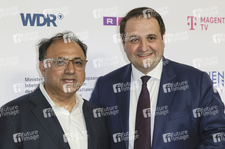 Serienpremiere 'Hundertdreizehn' auf dem Seriencamp Festival 2025 in Köln