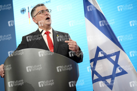 Pressekonferenz der Außenminister von Deutschland und Israel in Berlin