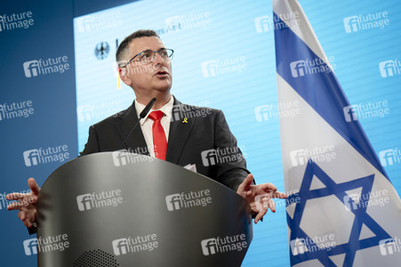 Pressekonferenz der Außenminister von Deutschland und Israel in Berlin