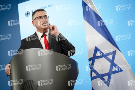 Pressekonferenz der Außenminister von Deutschland und Israel in Berlin