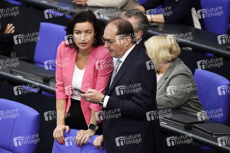 11. Sitzung des Deutschen Bundestages in Berlin